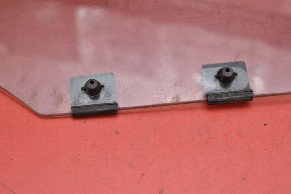 фото №2, Стекло боковая правая перед передняя renault clio 4 iv 12-20