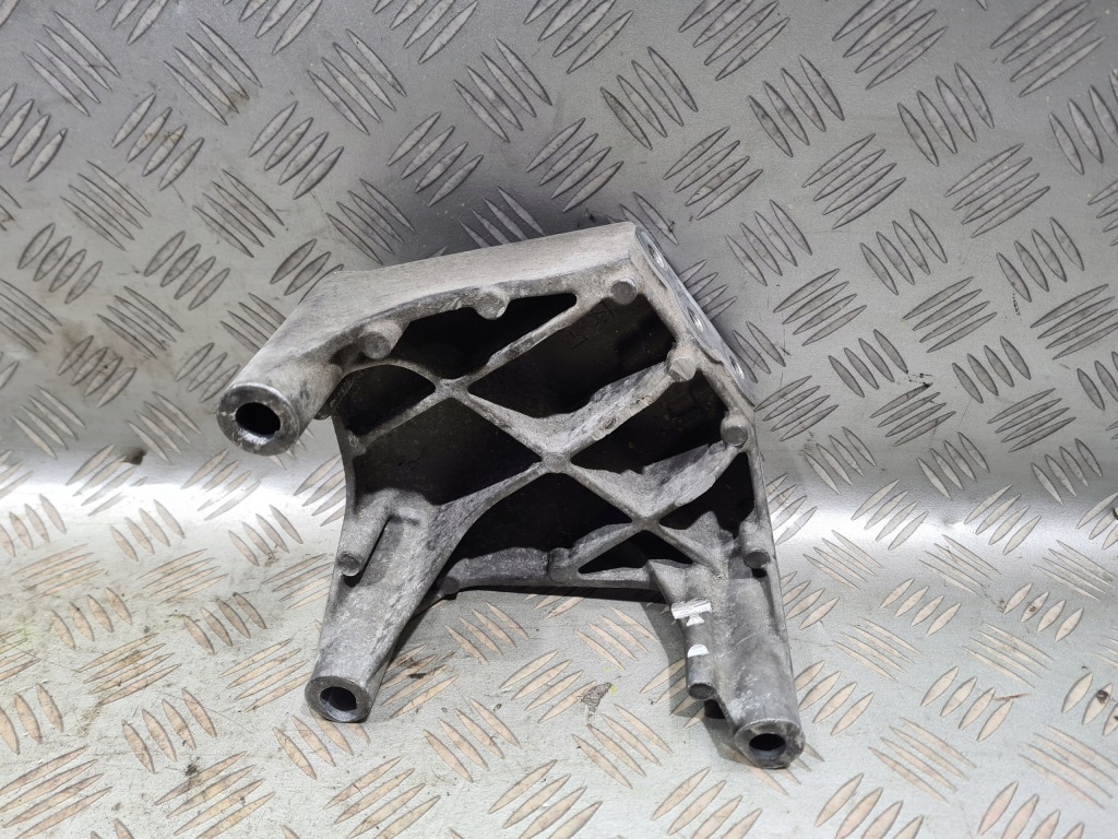 Купить Кронштейн кронштейн двигателя opel meriva b 1.4 turbo