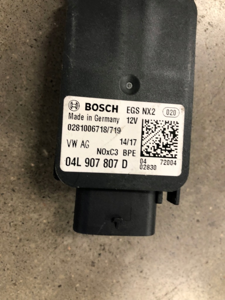 фото №1, Vw touran 1.6 tdi датчик nox 04l907807d......