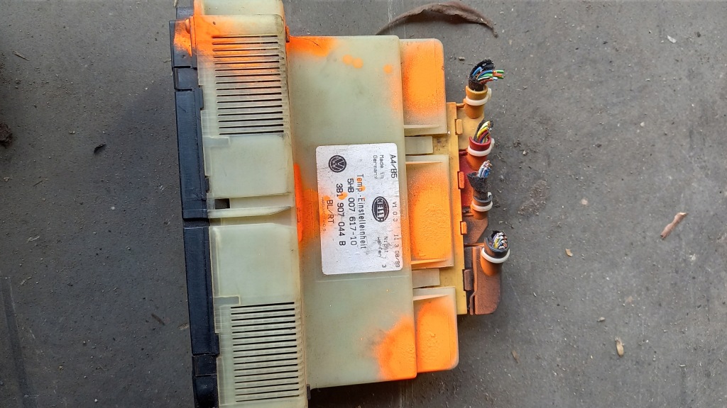 фото №2, Панель кондиціонера vw passat b5