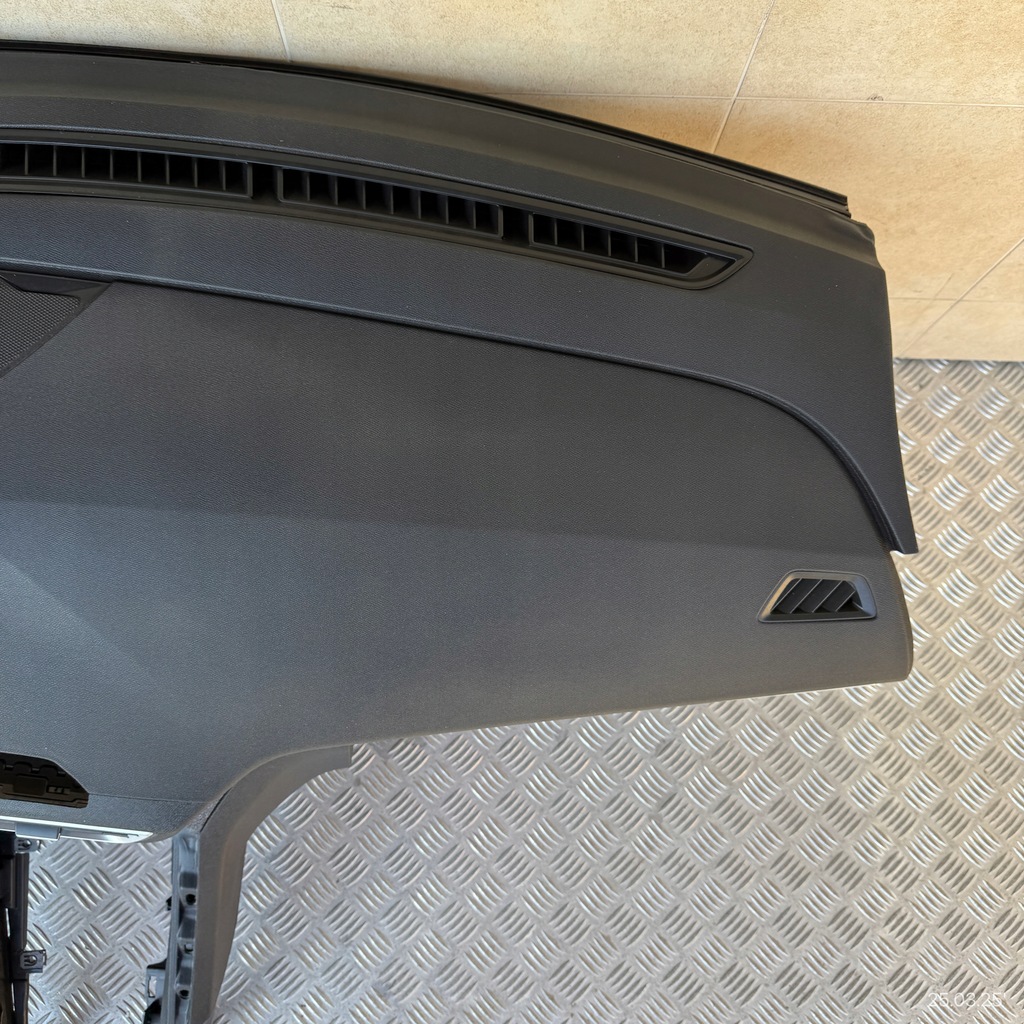 фото №13, Панель приладів комплектна подушка безпеки консоль ремені панель приладів peugeot 3008 ii gt-line nić