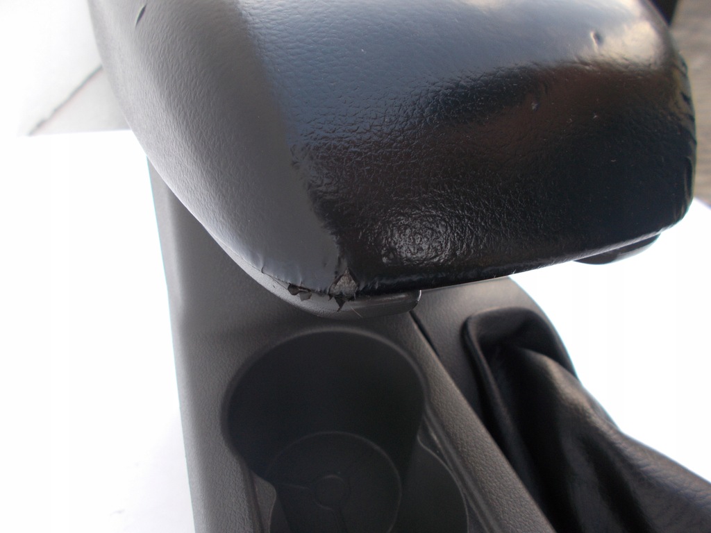 фото №7, Підлокітник кришка важіль ford focus mk2