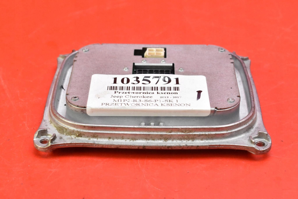 Блок запалювання ксенон ксенон ліва 130732948901 jeep cherokee 5 v kl 13-17 Недорого