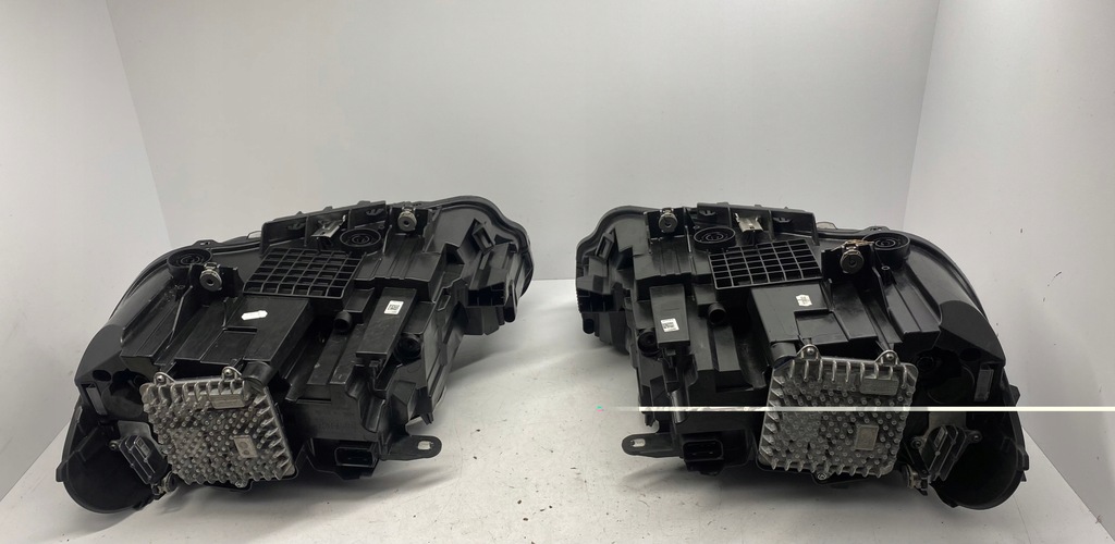 фото №7, Bmw x1 f48 lci лампа левая правая full led полный