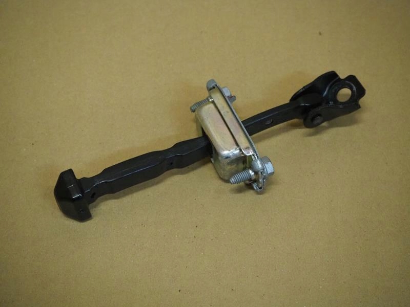 фото №2, Ограничитель дверь задняя renault megane iv hb