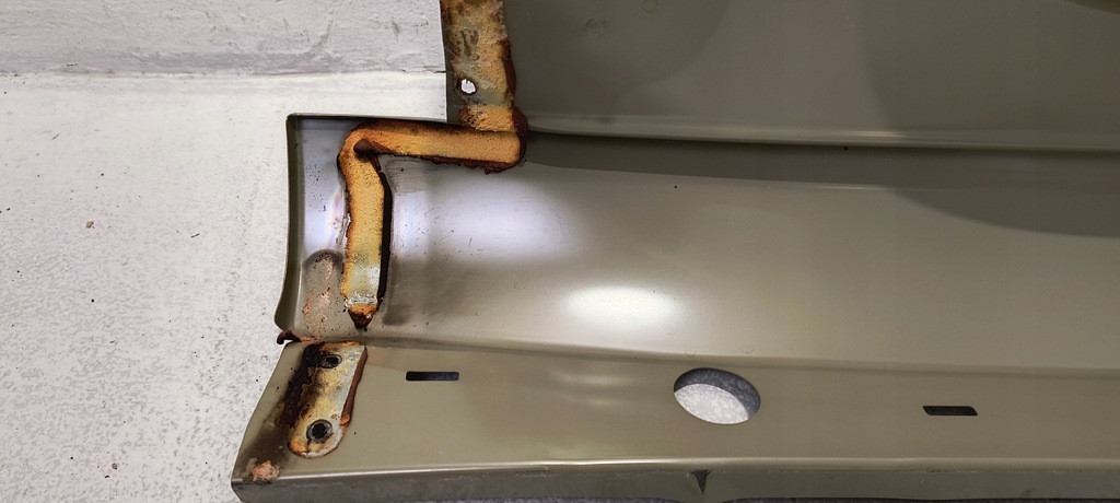 фото №13, Порог обшивка правый перед tesla model 3