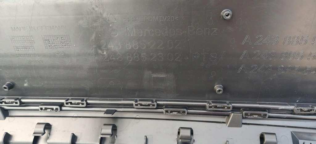 фото №13, Накладка бампера задня mercedes eqb x243 a2438852202