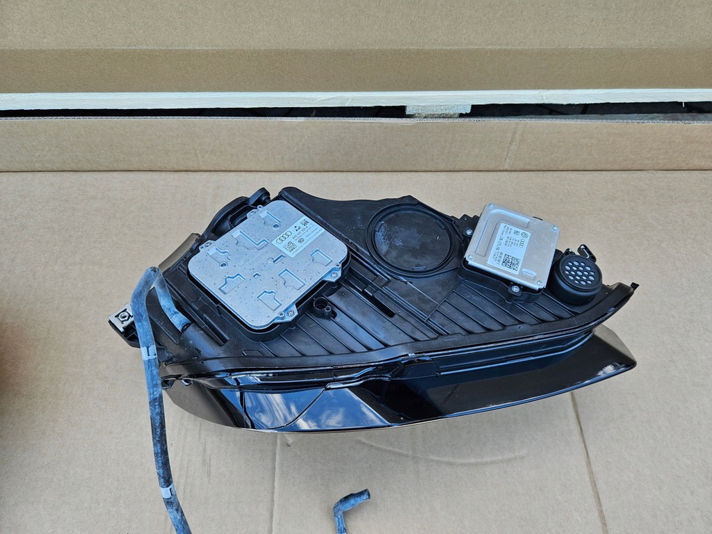 фото №13, Audi a7 s7 rs7 c7 4g lift лампа перед передняя matrix левая kpl 4g8941035b