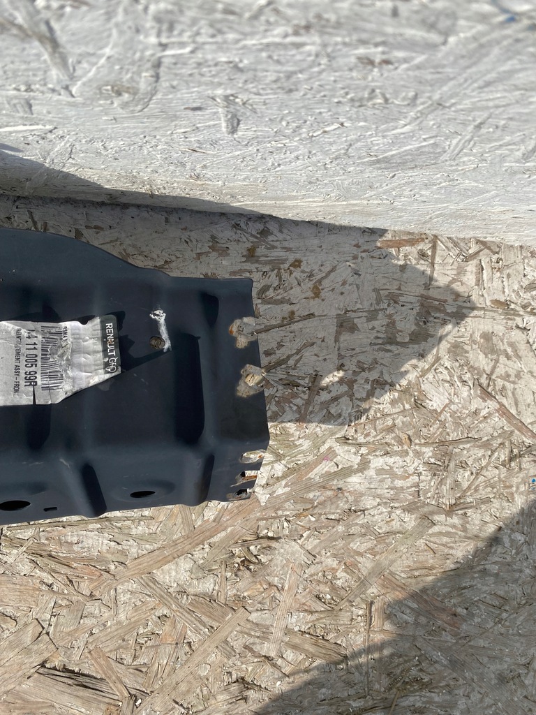 фото №6, Обшивка подкрылок koleos ii 2 641100599r