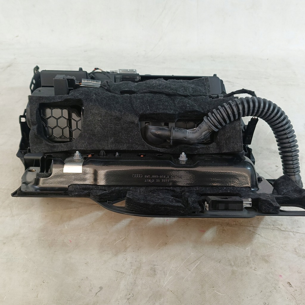 фото №9, Audi a5 18- бардачок пасажира usa 8w1880302