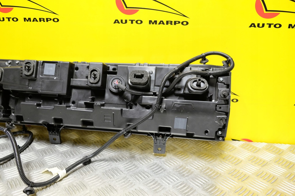 фото №10, Gmc hummer ev 2022-2024 лампа накладка перед led usa