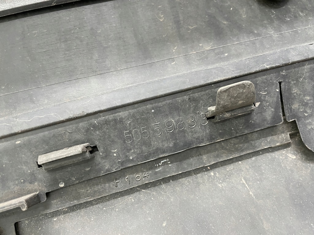 фото №6, Alfa romeo stelvio цвет 035 бампер задняя задний kompletny