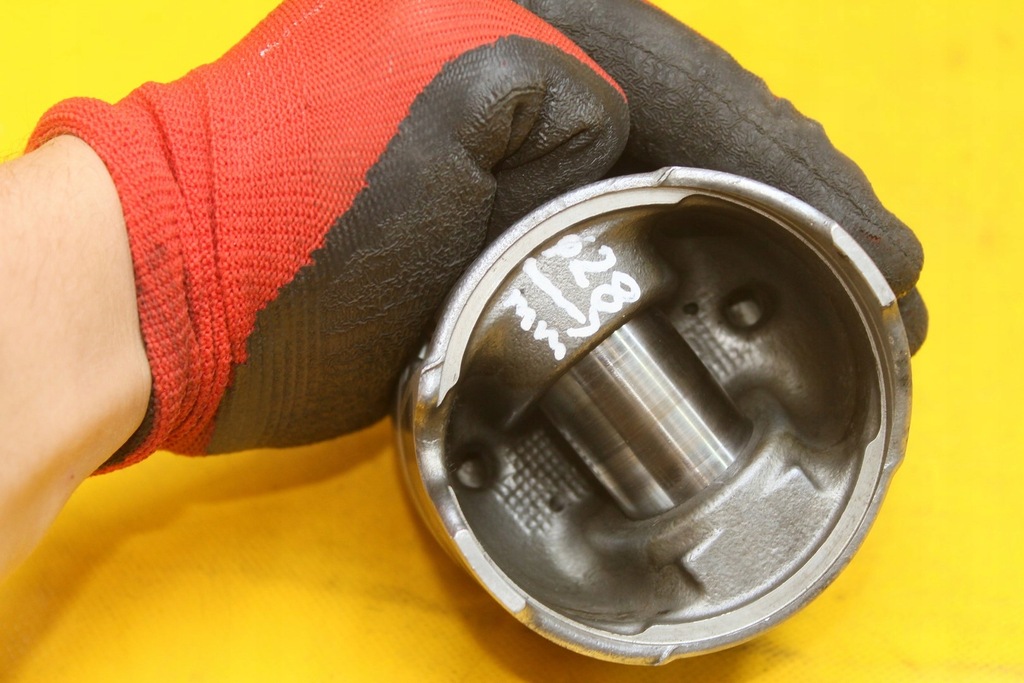 фото №5, Поршень поршні volvo v50 2.0 d 085190