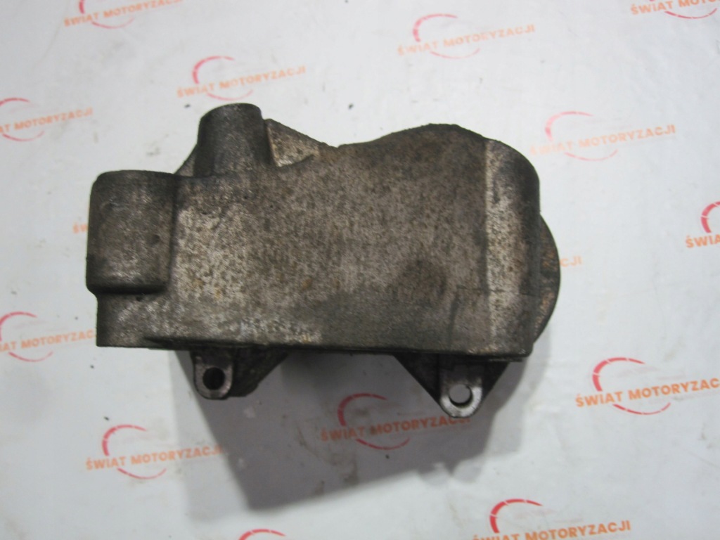 Bmw x3 x5 5 3.0 b m54b30 231km 05r кронштейн компресора кондиціонера 241681 Недорого