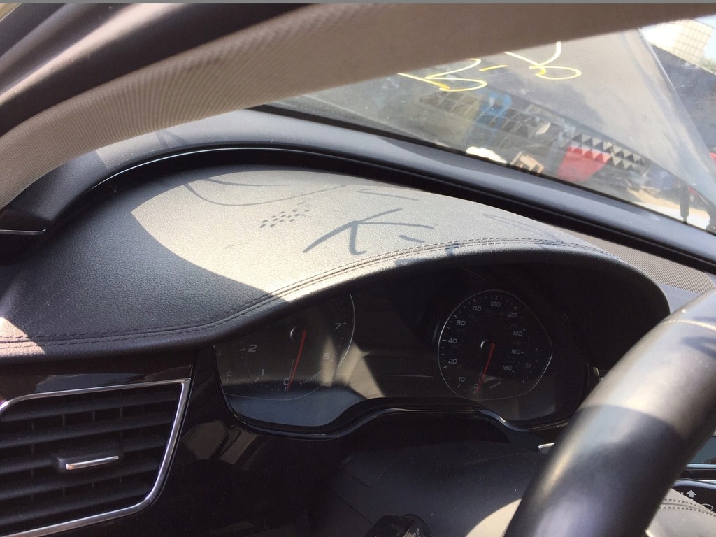 фото №8, Audi a8 d4 приборная панель приборная ремни подушка безопасности комплект