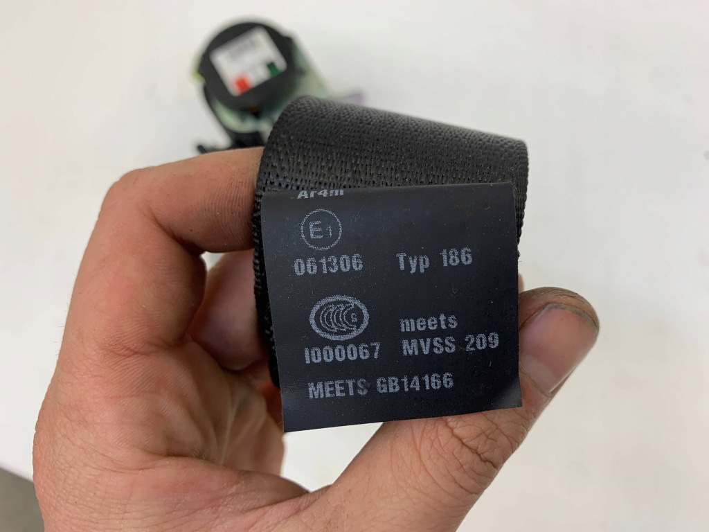 фото №3, Pas безпеки лівий задня 3 ряд opel zafira c 13332243