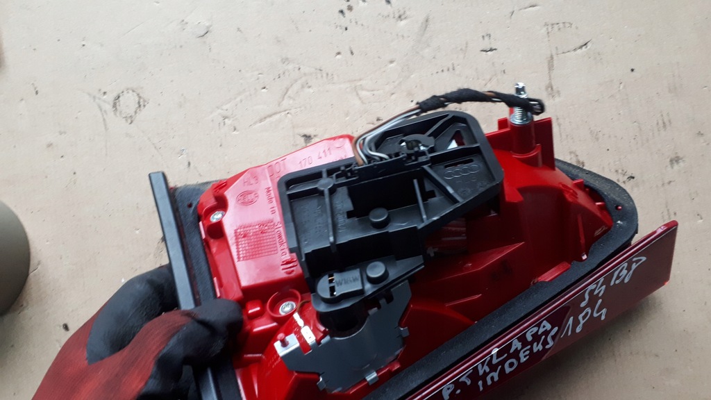 фото №10, S4 b8 a4 лампа led права правий задня w кришка sedan