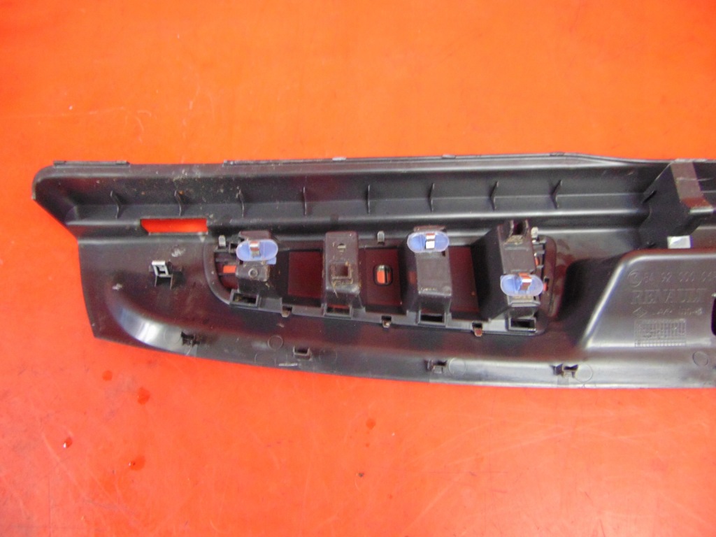 фото №9, Laguna iii kombi защита молдинг поперечина задняя багажника