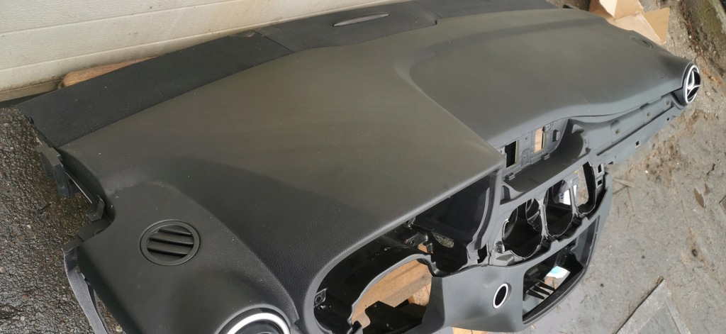 фото №5, Mercedes w246 панель приладів приладова панель консоль панель приладів комплект оригінал