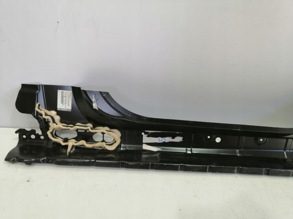 Порог правый  jaguar xf 250 рестайлинг  новый оригинал Киев