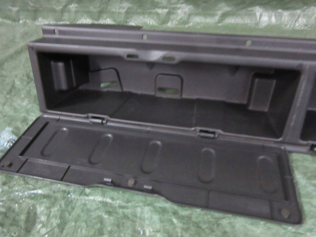 фото №3, Chevrolet hhr 2008 бардачок полка вкладыш багажника