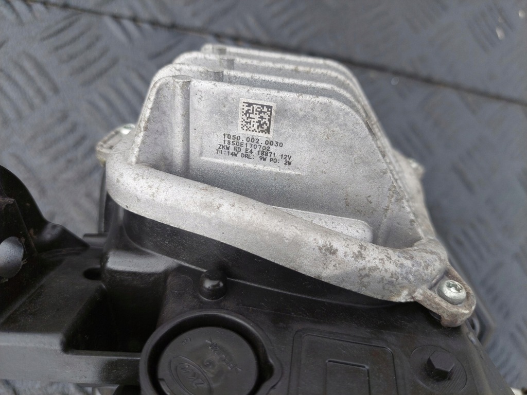 фото №13, Лампа перед правий передня led комплектна права uk 13460182 opel insignia b