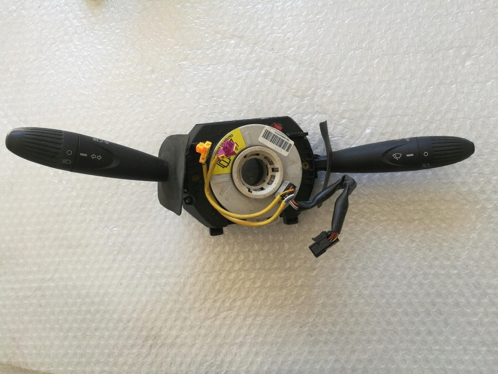 фото №1, Fiat 500 переключатель комбинированный рычаг 07354724700