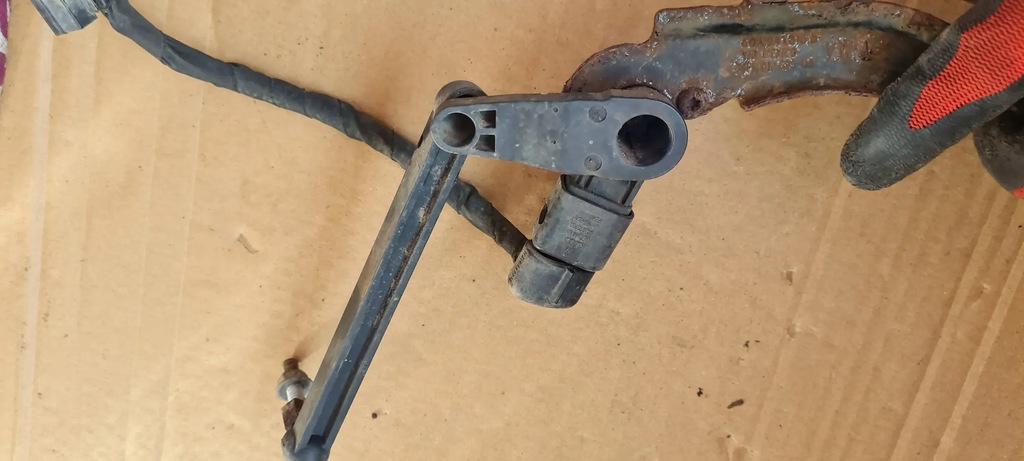 фото №9, Sq5 q5 80a датчик выравнивание лампа света правый задняя 80a907504