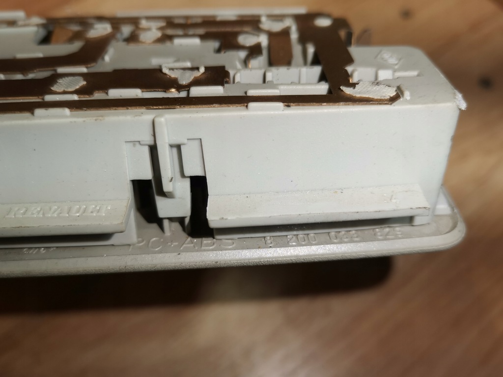 фото №4, Освітлення кабіни renault laguna ii 8200033829