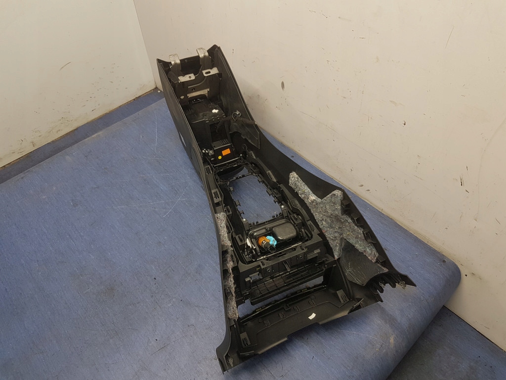 фото №7, Citroen c5 ii x7 туннель средний