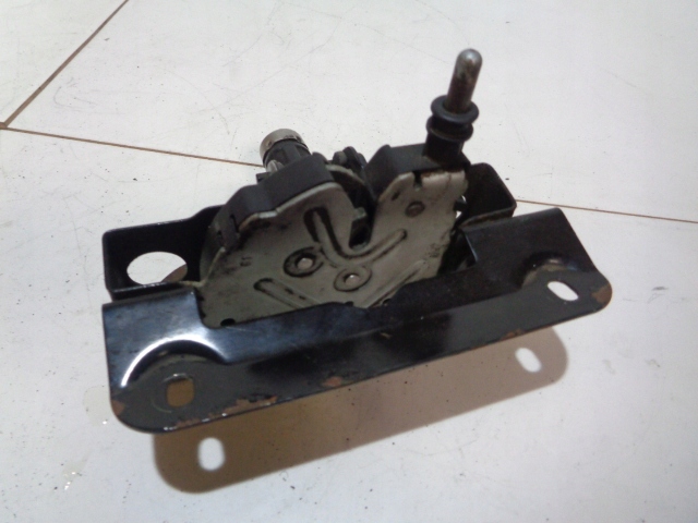 фото №7, Замок капот ключ ford tourneo connect 03-06