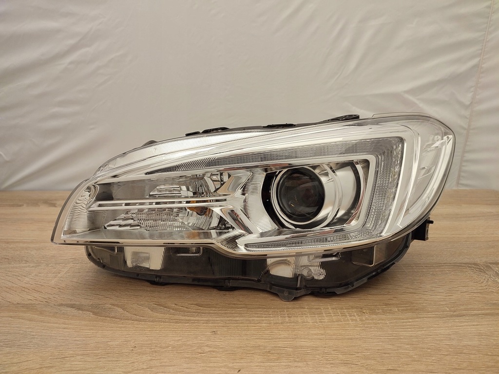 фото №1, Subaru levorg wrx sti full led 2018- lift eur