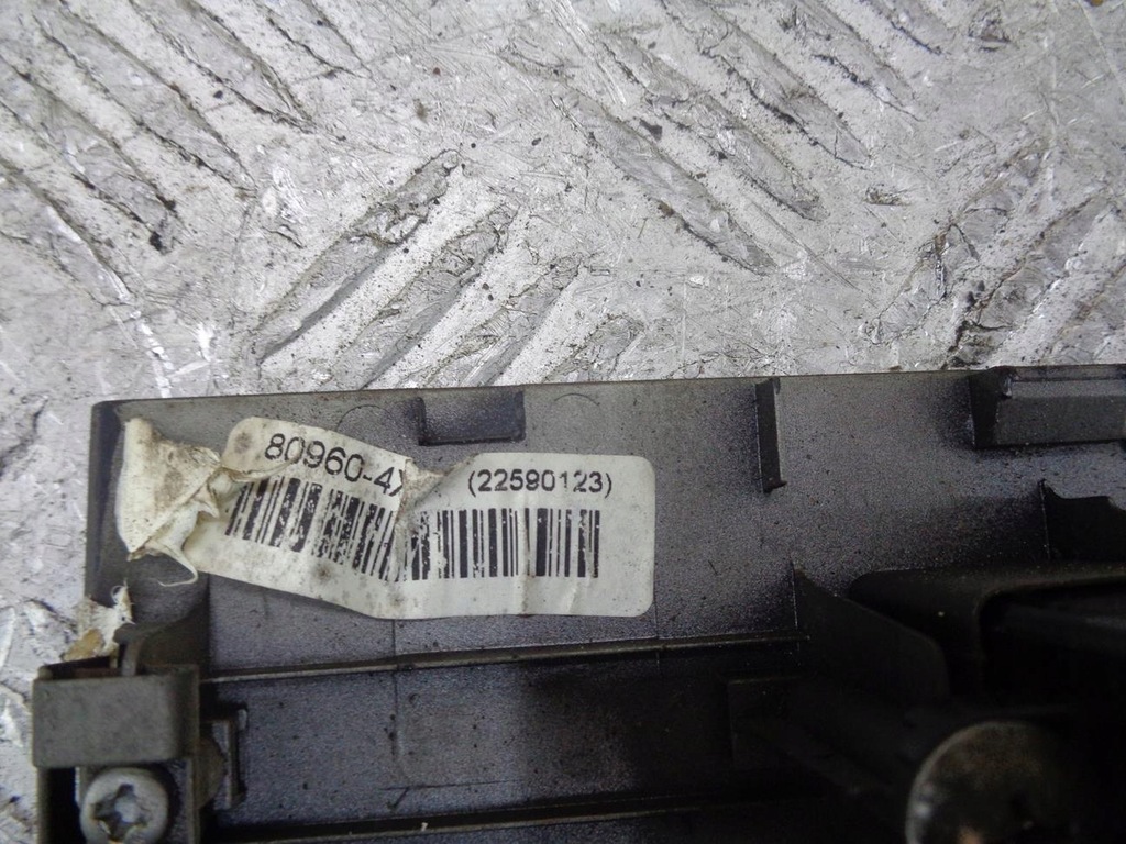 фото №7, Панель переключатель окон правый перед nissan navara d40 2005- 225901-4216b eur