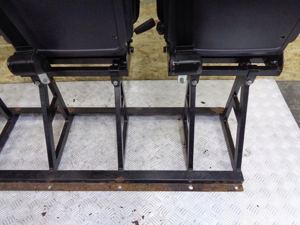 фото №9, Заднє сидіння задня потрійна тримісне сидіння лавка каркас bus renault trafic 2 ii opel vivaro