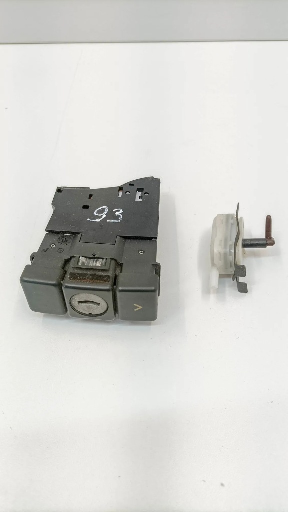 Купить Другое запчасти панель внутреннего mercedes-benz sl r129 1298206710 17237106