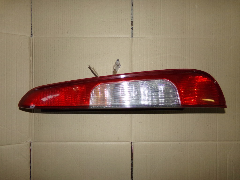 фото №1, Лампа права задня задня вкладиш ford c-max europa