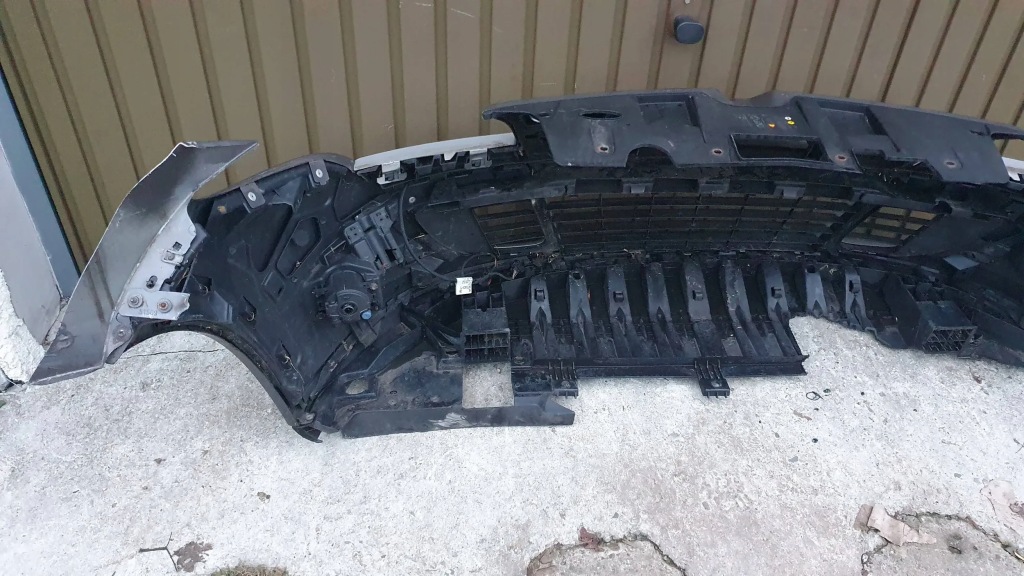 Renault megane 3 3 09-12 купе бампер передний перед $ с Разборки