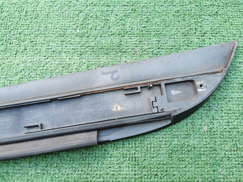 фото №6, Audi a6 c6 rs6 правая задняя молдинг задняя przed liftem