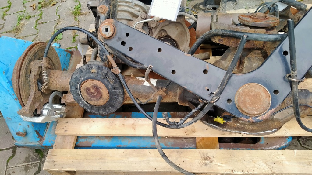 фото №8, Jeep cherokke iii kj 2,8 crd задній міст