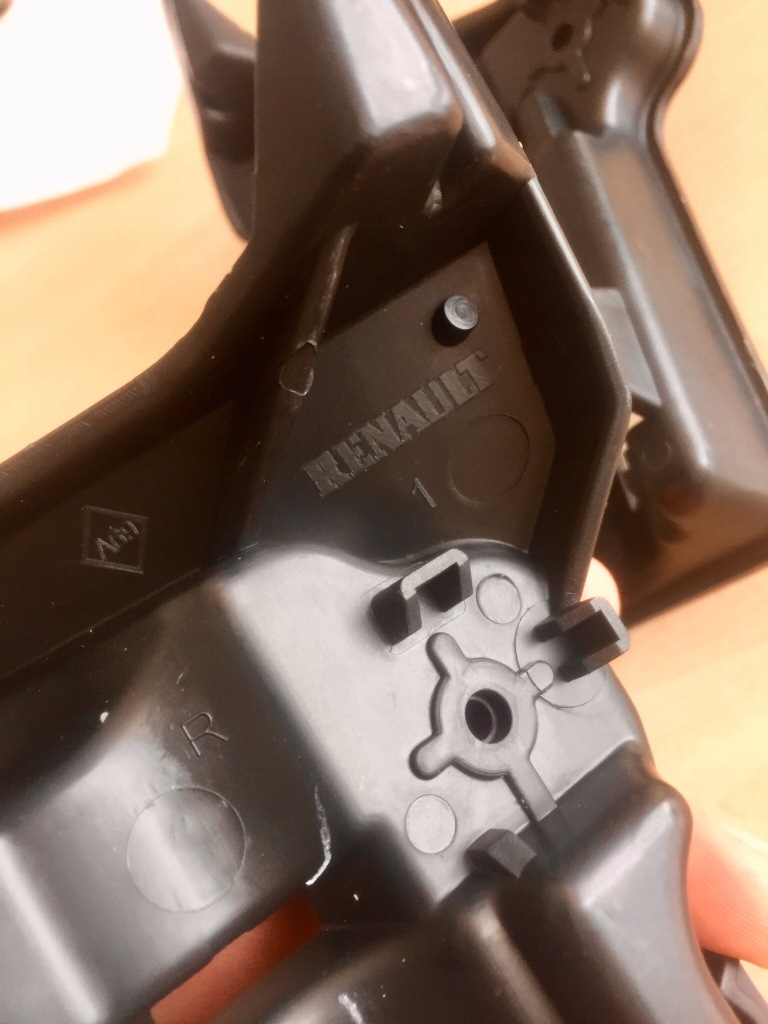 фото №4, Кронштейн насадка розпилювача renault megane iii