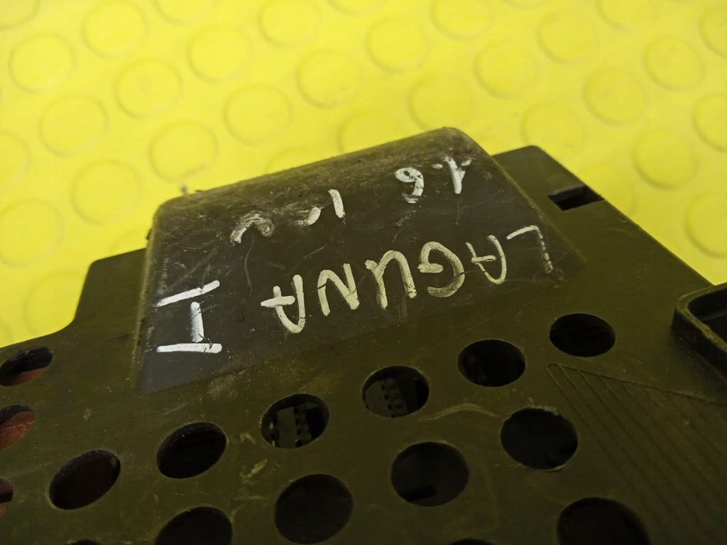 фото №4, Renault laguna модуль коробка bsi 7700427844-a-0