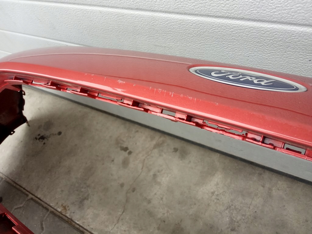 фото №12, Ford transit courier 2014-18r.- бампер перед et76