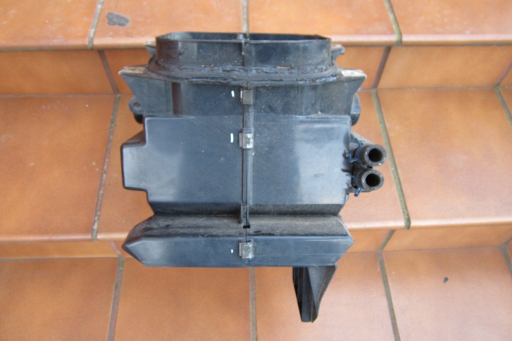 фото №5, Vw scirocco mk2 82-93 корпус вентилятора обігрівач обдув обігрівач