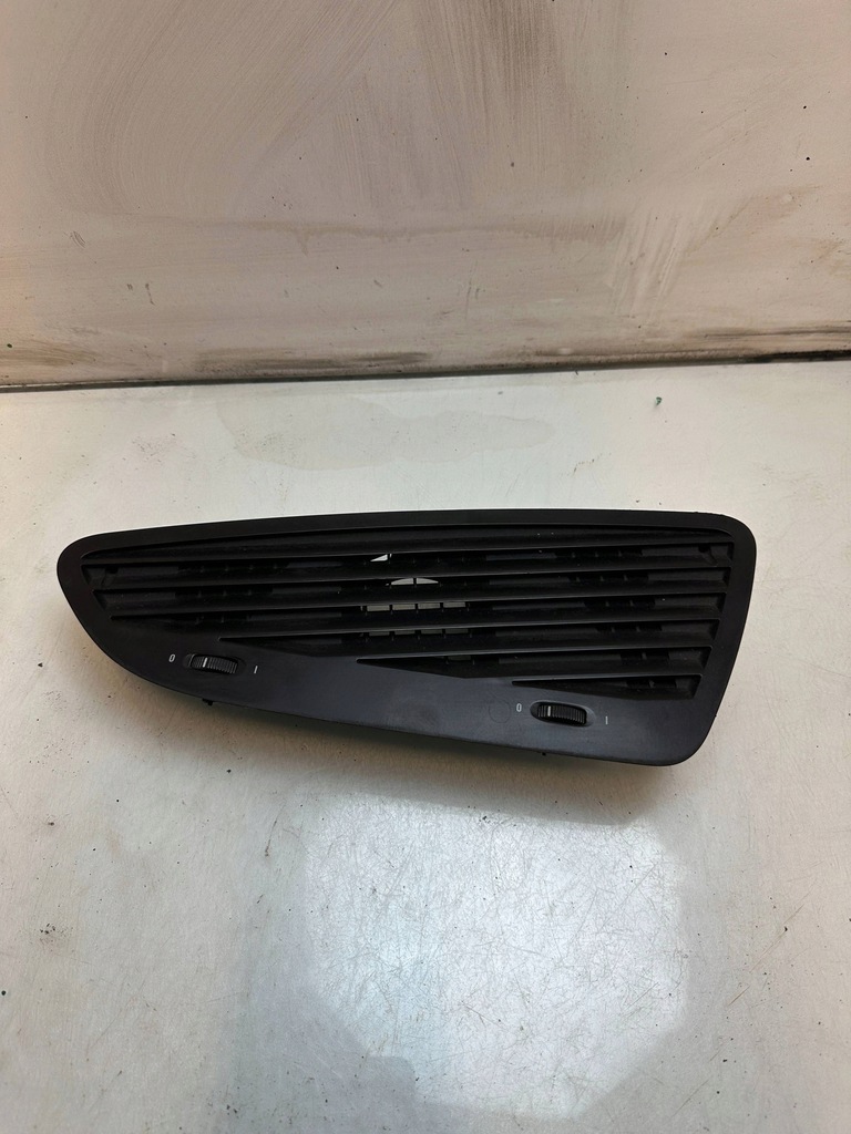 фото №1, Alfa romeo 159 sedan/sw рамка ґрати обдув ls376611