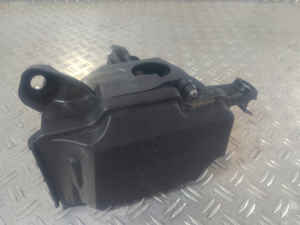 фото №1, Mercedes gle w167 19- коробка предохранителей корпус a1675404601