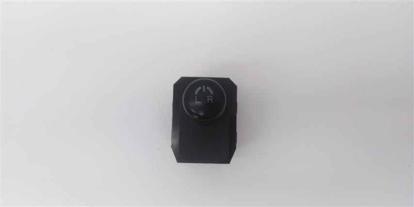 фото №1, Кнопка регулювання дзеркал suzuki baleno ii