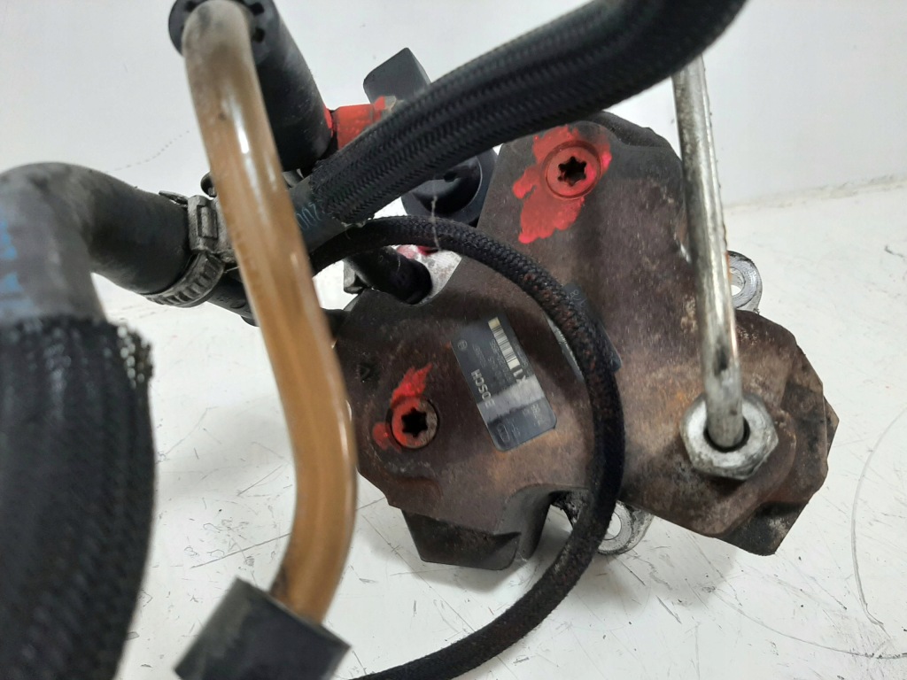 Bmw e90 318d 06r насос впрыскная датчик провода 7788670 Цена