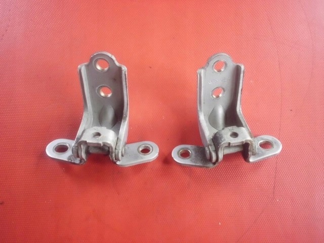 фото №2, Петлі двері правий перед kpl kia sportage ii 05r