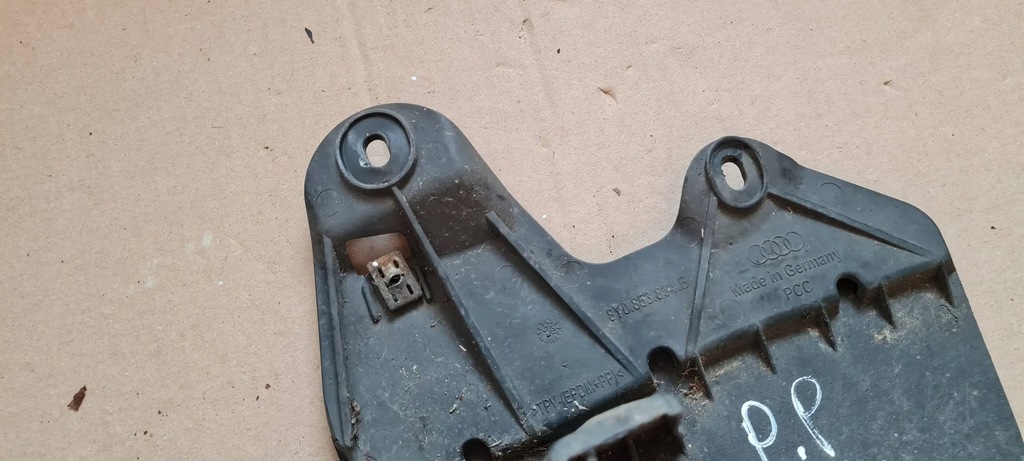 фото №7, S3 8y a3 брызговик подкрылок правый задняя задний sedan 8y0853834b