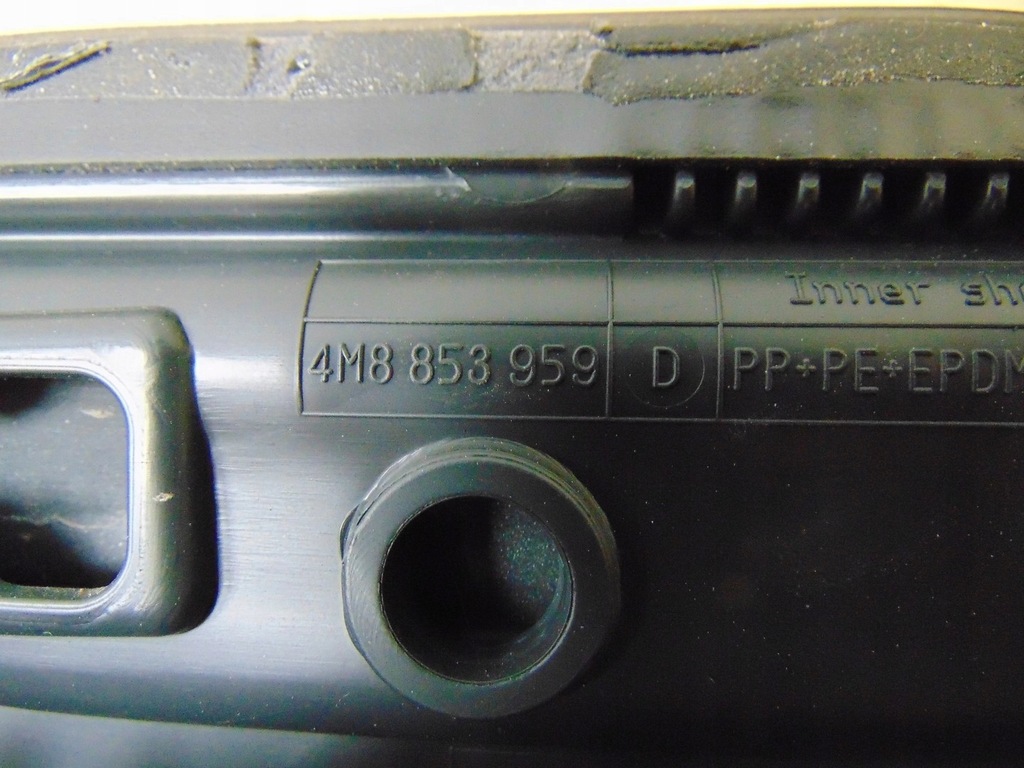 фото №15, Молдинг боковая дверь левый перед audi q8 4m8853959c